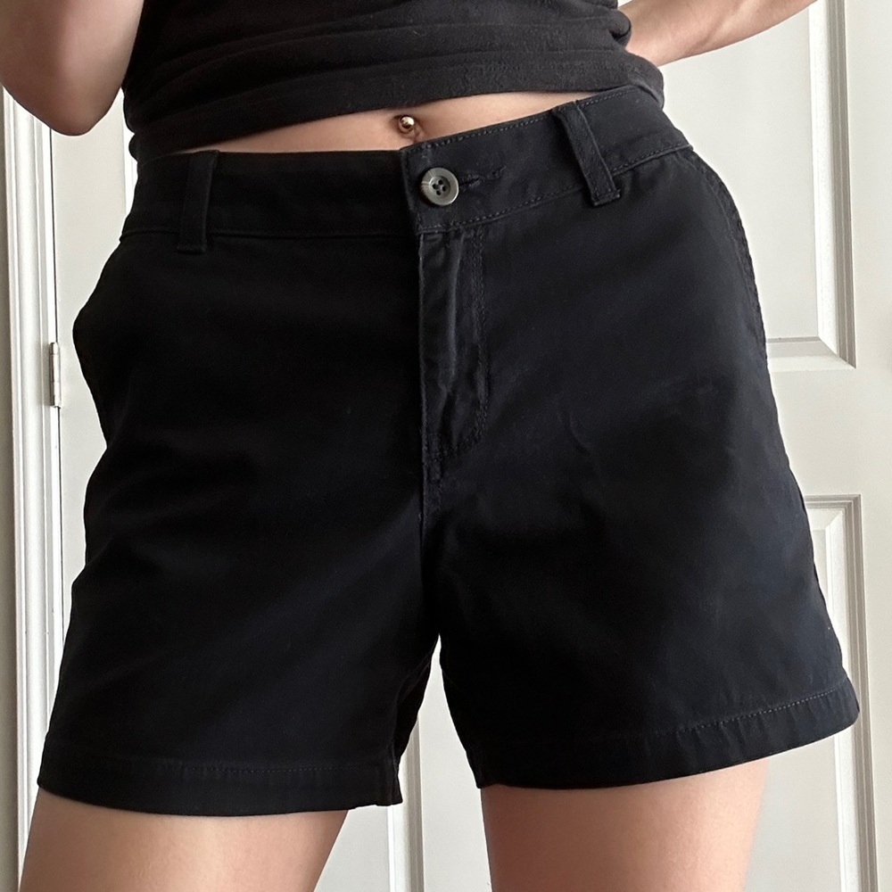 A.N.A 4.5” Inseam Black Twill Shorts